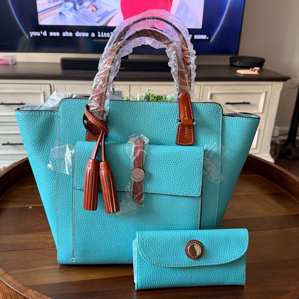 Dooney & Bourke North/South Shopper  and Wallet Set